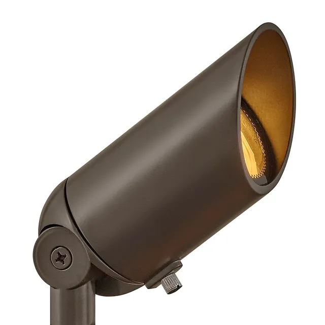 hinkley-lumacore-3k-variable-output-12v-led-spot-light-12-distinct-lighting-comb image 1