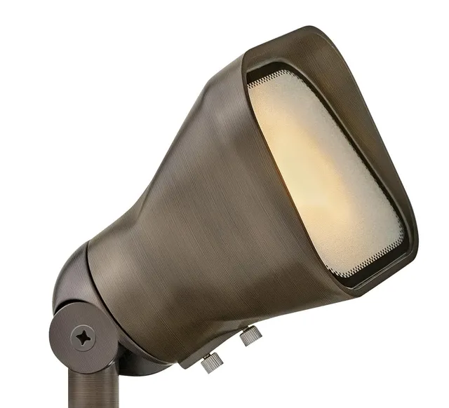hinkley-lumacore-low-voltage-accent-spot-light-2700k-variable-output-cast-brass- image 1
