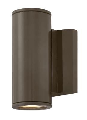 hinkley-kore-7-5-one-light-outdoor-wall-sconce-integrated-8w-led-bronze-finish image 3