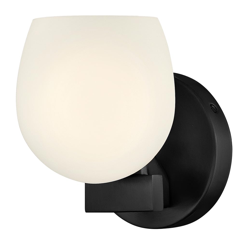 hinkley-mae-small-single-light-sconce-lacquered-brass image 7