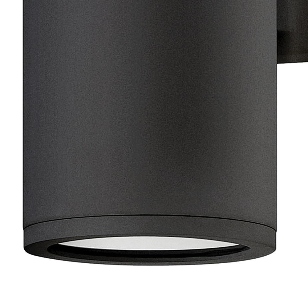 hinkley-silo-small-outdoor-integrated-led-up-down-wall-lantern-rust-and-corrosio image 7