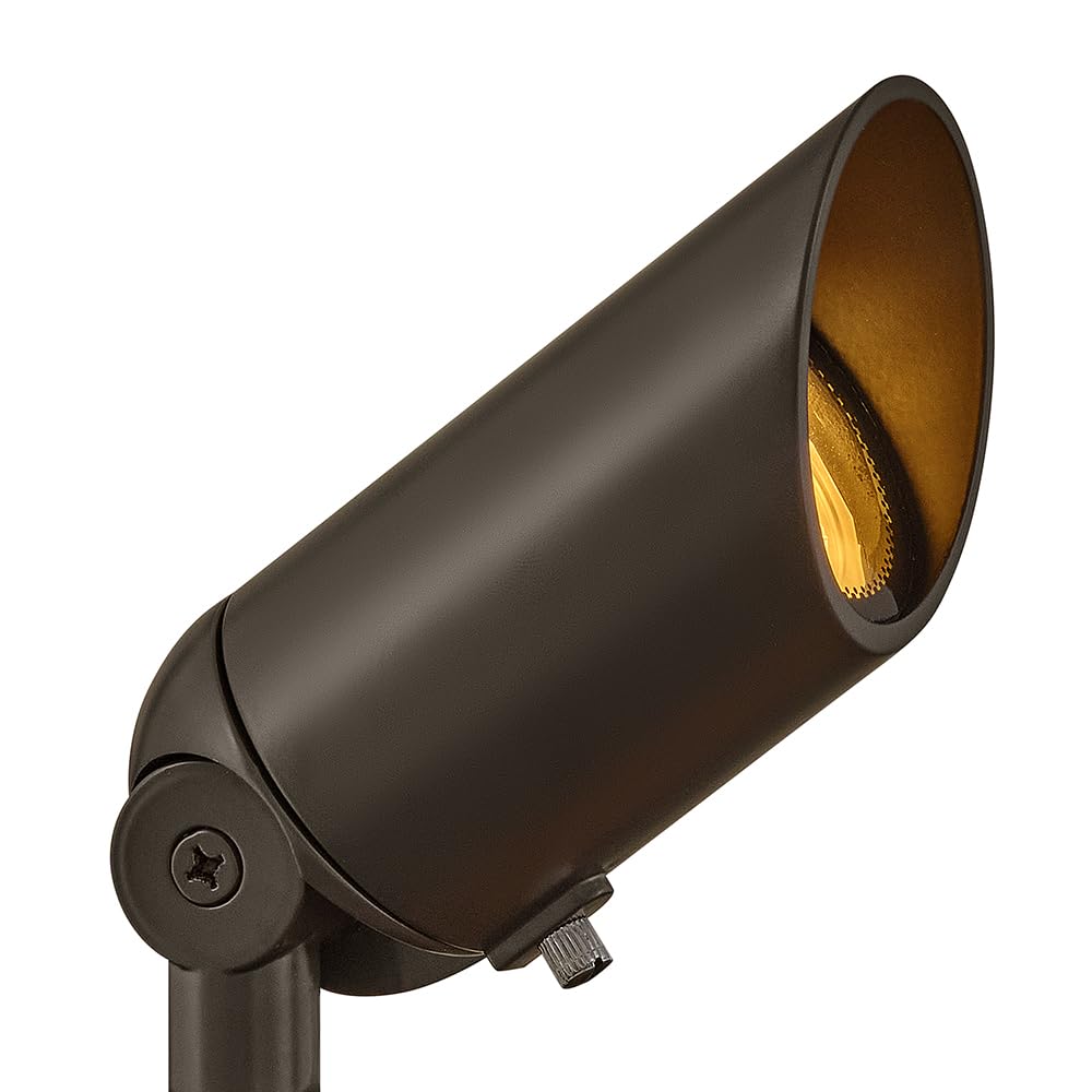 hinkley-lumacore-3k-variable-output-12v-led-spot-light-12-distinct-lighting-comb image 1