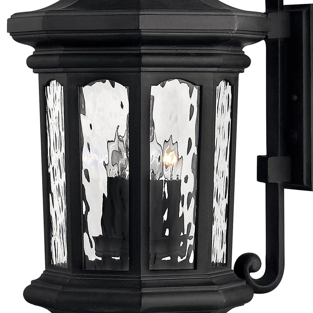 hinkley-raley-large-outdoor-wall-lantern-estate-series-museum-black-finish-clear image 4