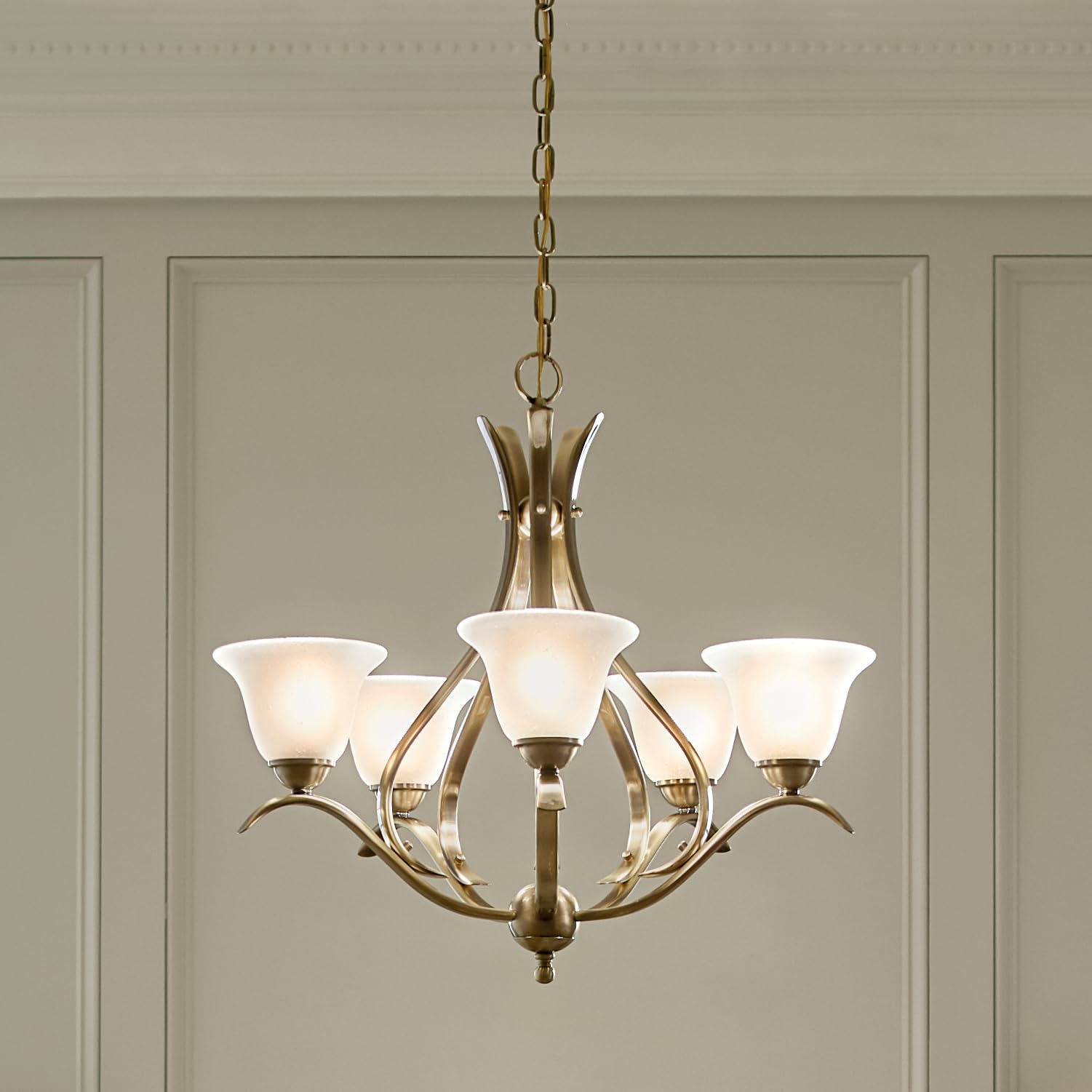 kichler-dover-5-light-chandelier-antique-brass image 2