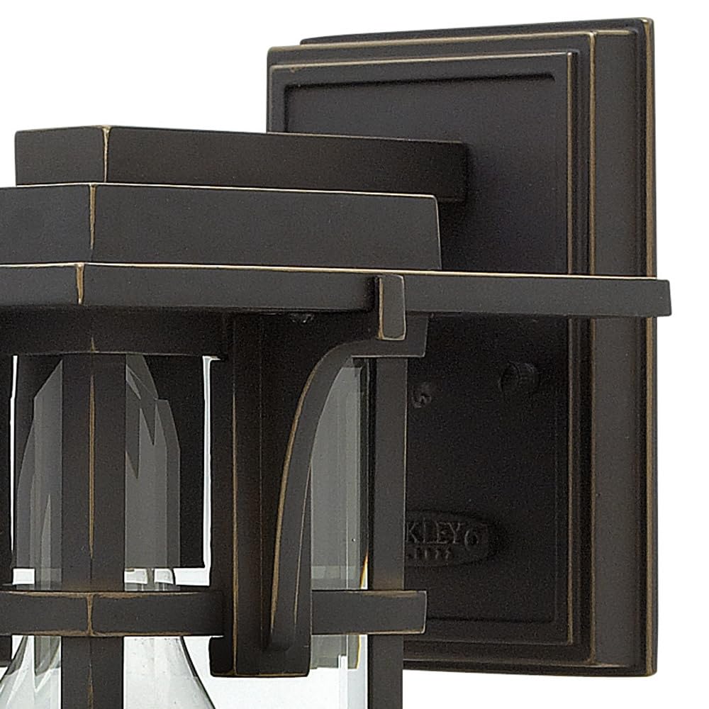 hinkley-manhattan-single-light-outdoor-wall-mount-lantern-aluminum-clear-beveled image 6