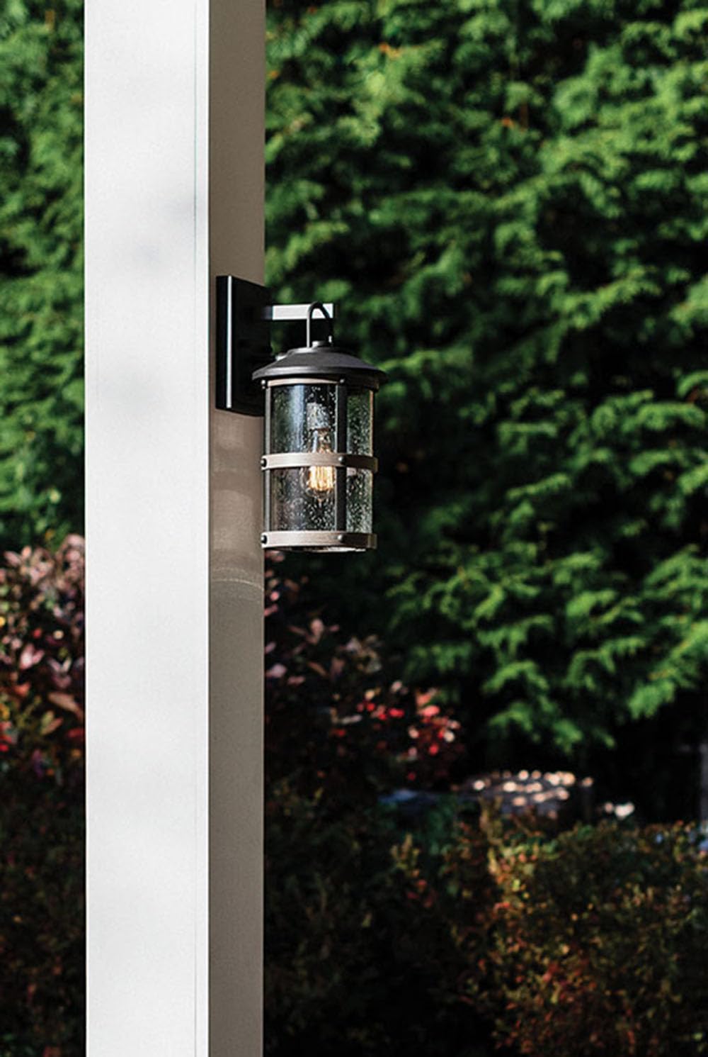 hinkley-lakehouse-one-light-medium-led-outdoor-wall-mount-lantern-black image 4