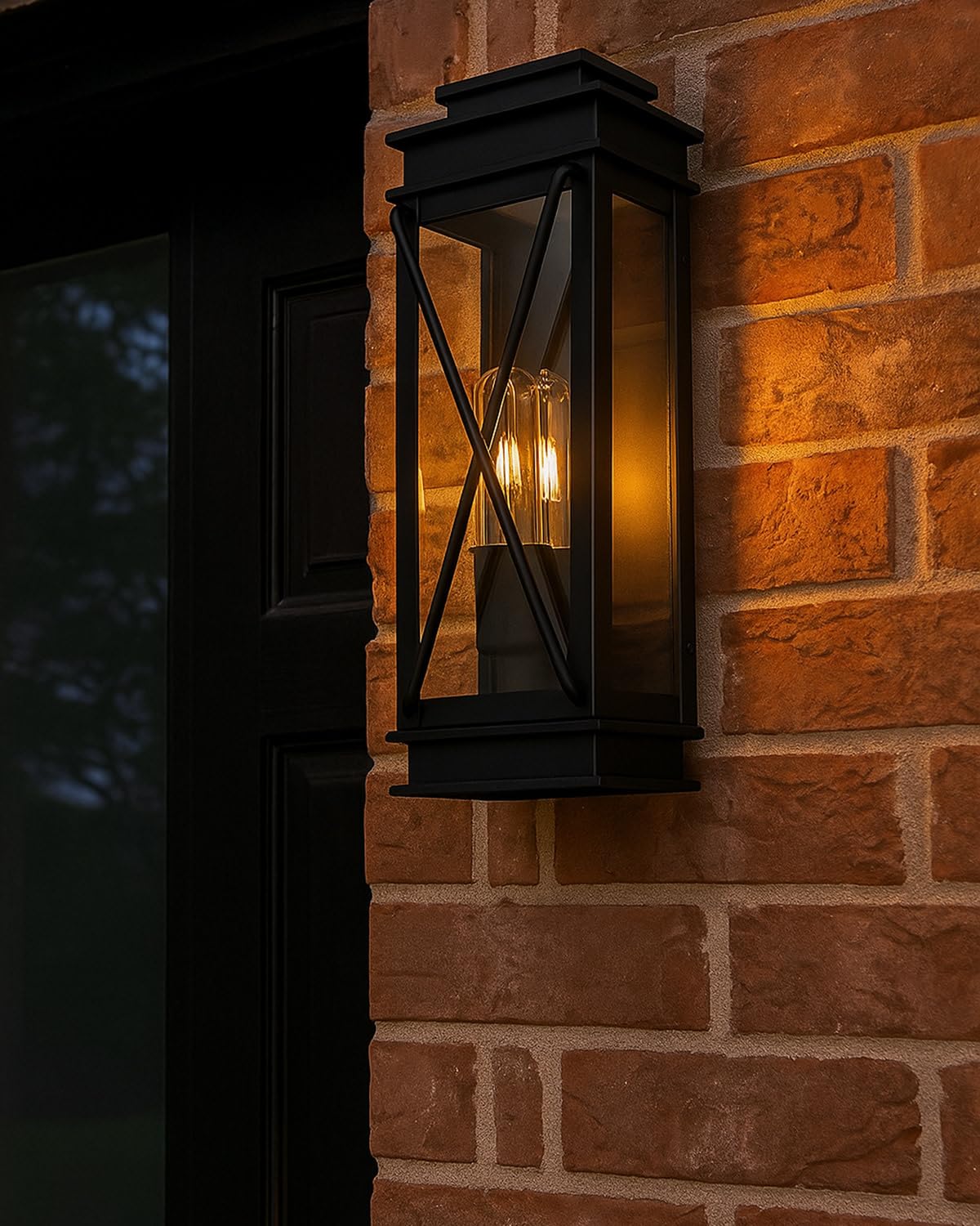 hinkley-montecito-single-light-wall-mount-outdoor-lantern-aluminum-clear-glass-h image 2