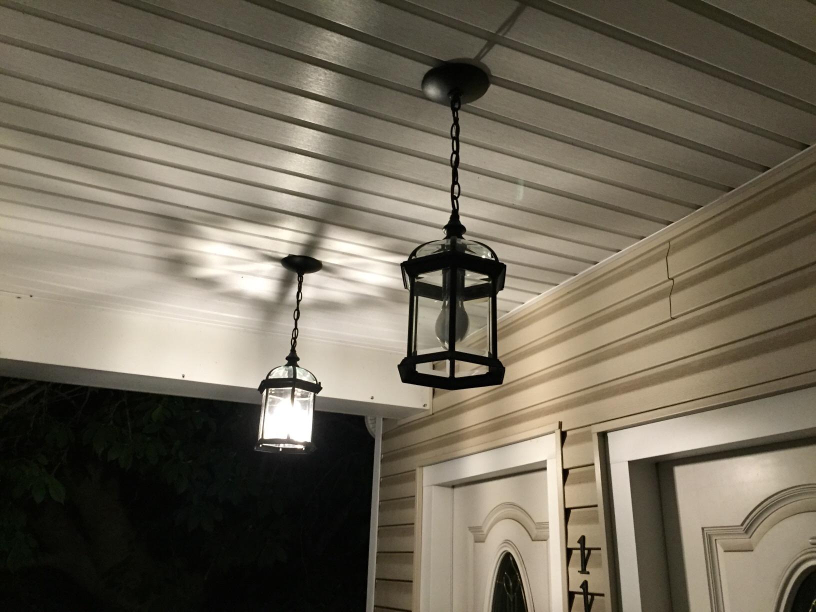 Beautiful, but needs a special bulb