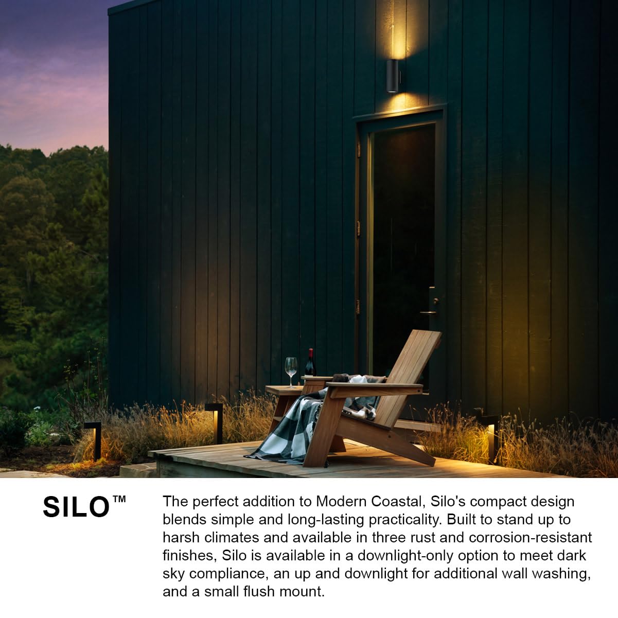 hinkley-silo-small-outdoor-integrated-led-up-down-wall-lantern-rust-and-corrosio image 5