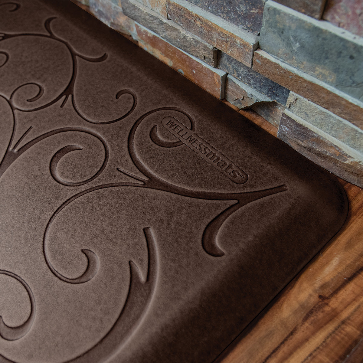 wellnessmats-bella-anti-fatigue-mat-3-x-2-antique-dark image 2