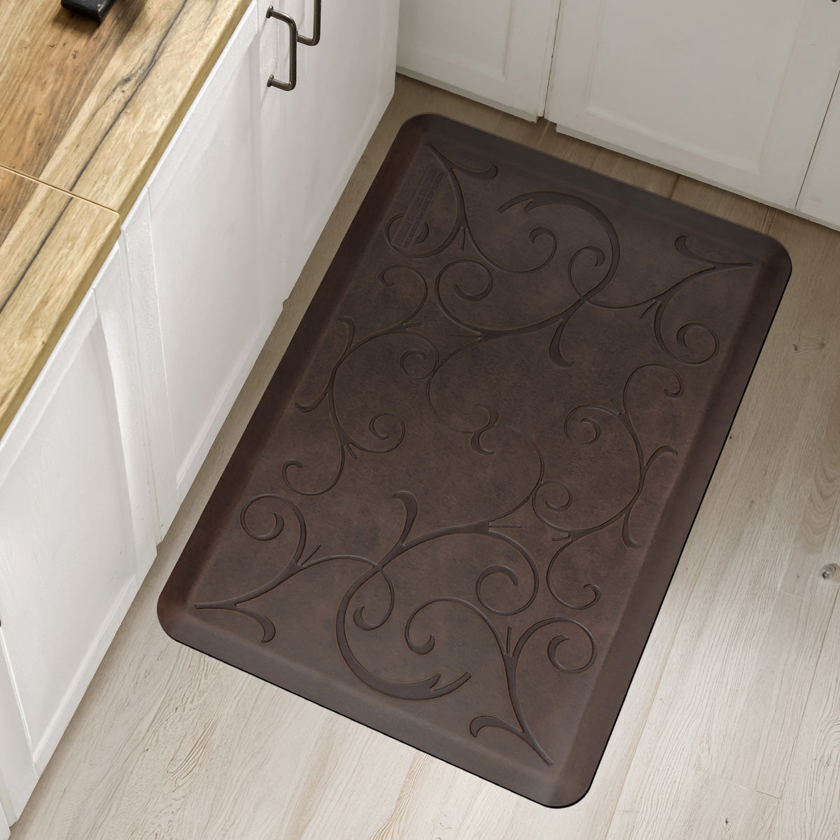 wellnessmats-bella-anti-fatigue-mat-3-x-2-antique-dark image 3