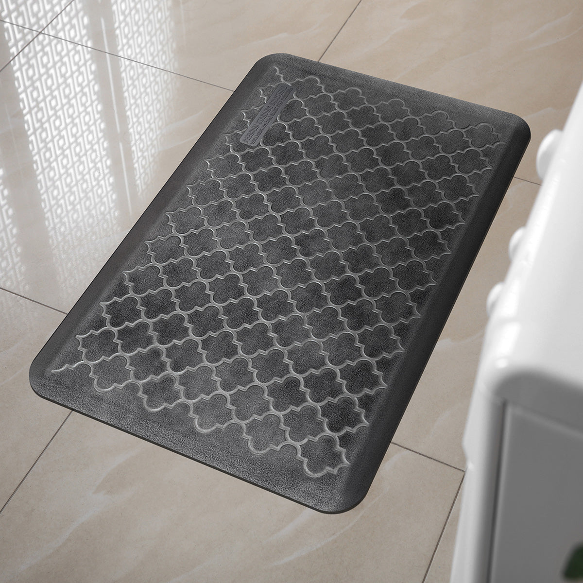 wellnessmats-trellis-3-x-2-anti-fatigue-mat-onyx image 3